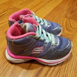 Toddler girl sneakers